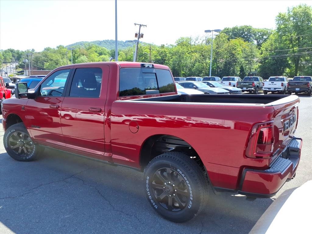 New 2026 RAM 2500 Laramie AWD/4WD image 6