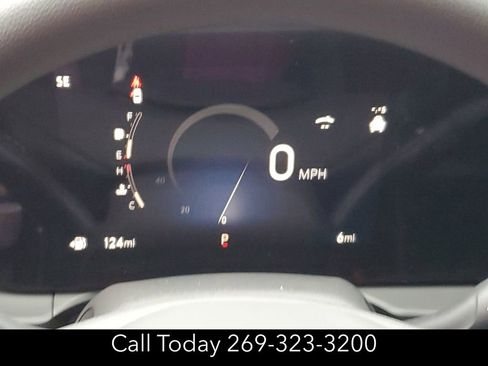 New 2025 Buick Envista Preferred w/ Advanced Safety Package image 11