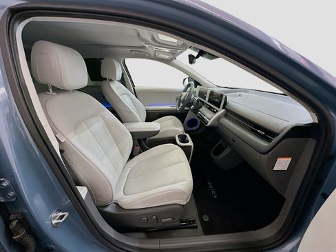 Used 2024 Hyundai Ioniq 5 Limited AWD/4WD image 34