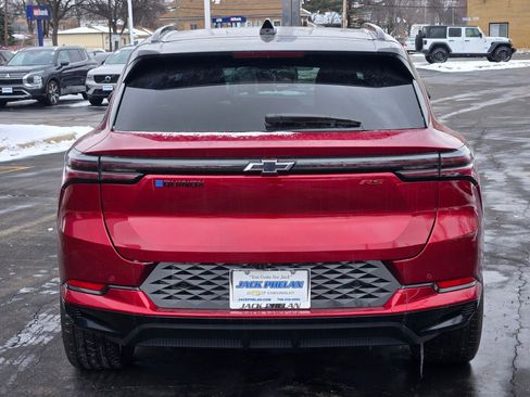 New 2026 Chevrolet Equinox EV RS image 11
