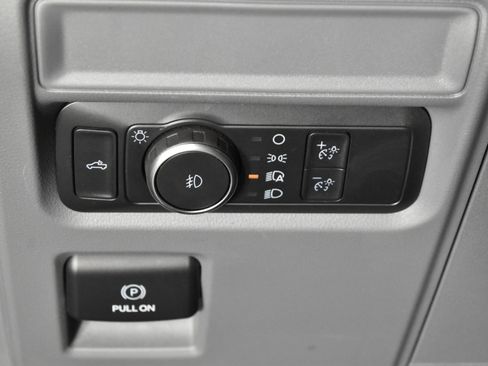 Used 2022 Ford F150 XLT image 37