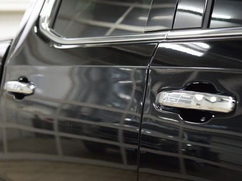 Used 2025 GMC Sierra 1500 Denali w/ Denali Reserve Package image 16