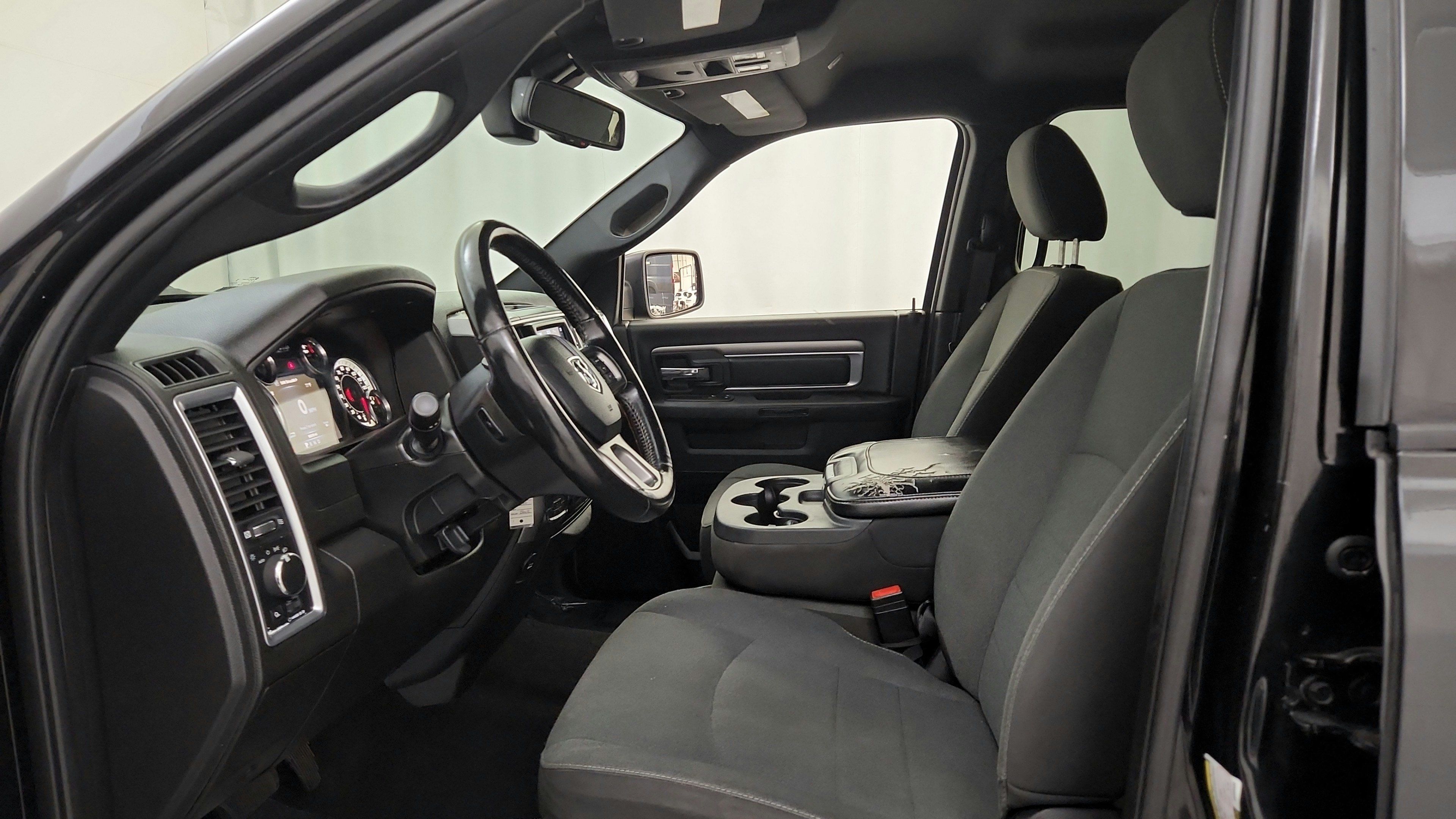 Used 2021 RAM 1500 Warlock w/ Luxury Group AWD/4WD image 18