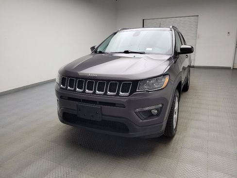 Used 2018 Jeep Compass Latitude w/ Safe & Security Group AWD/4WD image 15