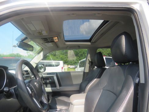 Used 2012 Toyota 4Runner SR5 image 13