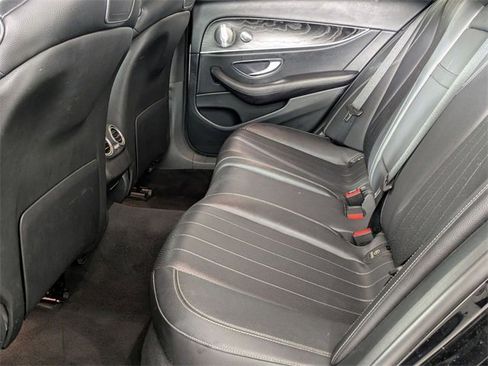 Used 2018 Mercedes-Benz E 300 image 28