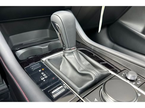 Used 2025 MAZDA MAZDA3 Carbon image 19