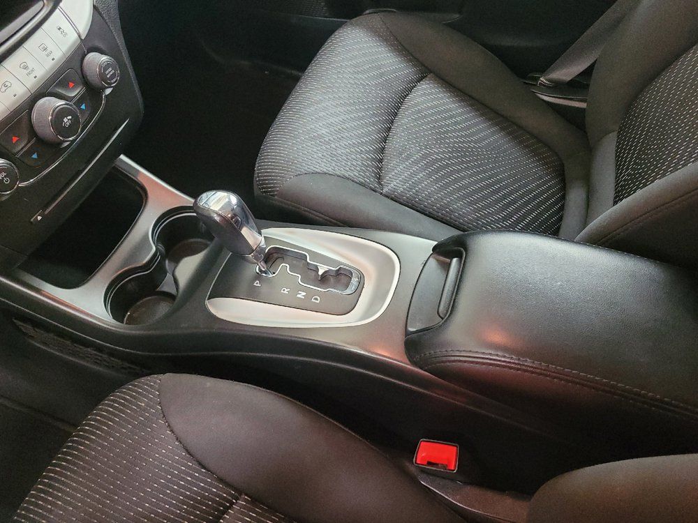 Used 2020 Dodge Journey SE w/ SE Popular Equipment Group FWD image 26