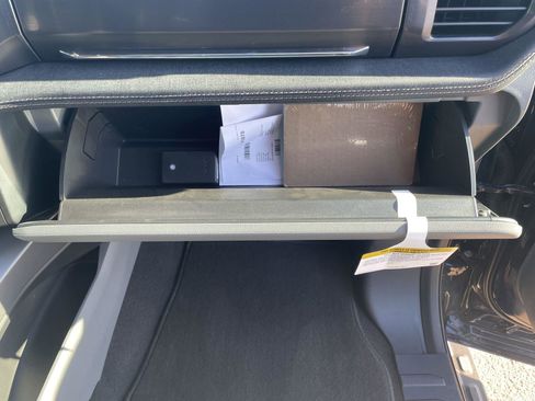 New 2025 Ford F150 Lightning Flash image 32