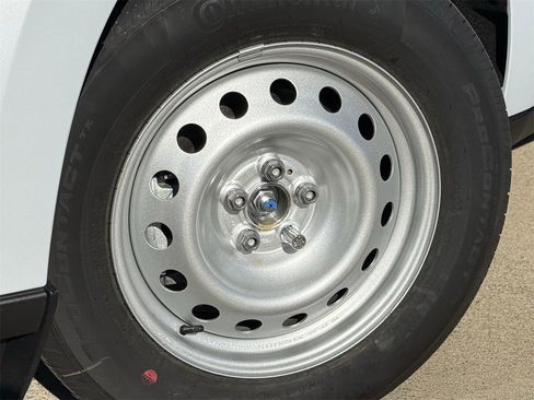 New 2026 Ford Maverick XL w/ Equipment Group 101A image 16