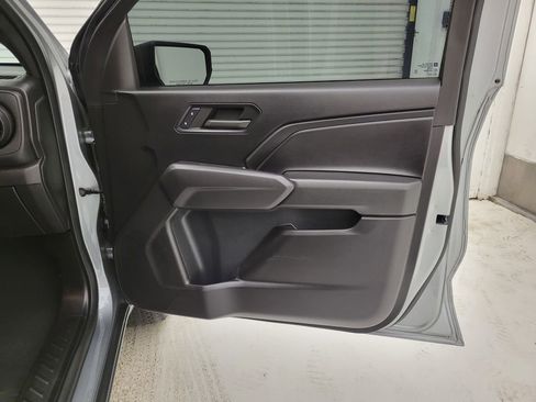 Used 2024 Chevrolet Colorado W/T image 31