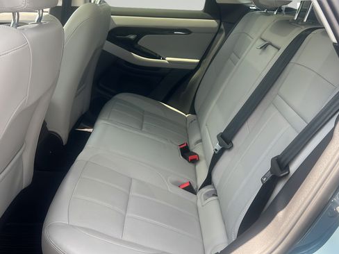 Used 2024 Land Rover Range Rover Evoque S AWD/4WD image 15