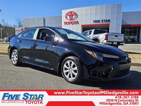 New 2026 Toyota Corolla LE image 1