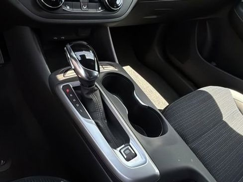 Used 2024 Buick Envista Preferred w/ Convenience I Package image 29