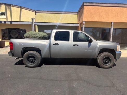 Used 2012 Chevrolet Silverado 1500 LT w/ All-Star Edition AWD/4WD image 13