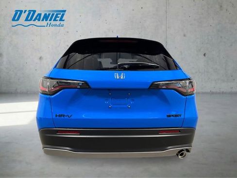 New 2027 Honda HR-V Sport image 4