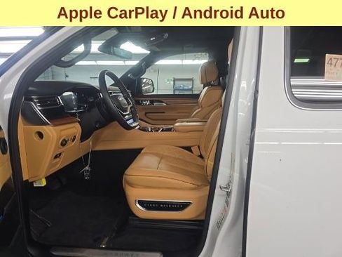 Used 2025 Jeep Grand Wagoneer L Series III w/ Rear Seat Video Group 1 AWD/4WD image 10