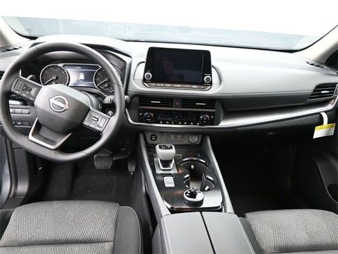 New 2026 Nissan Rogue SV image 10