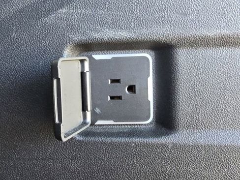 Certified 2024 Chevrolet Tahoe LT image 15