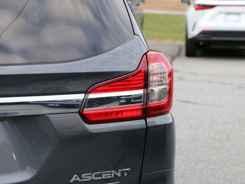 Used 2022 Subaru Ascent Limited w/ Technology Package image 7