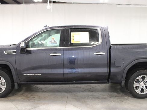 Used 2024 GMC Sierra 1500 SLT image 6
