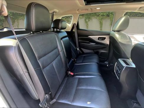 Used 2015 Nissan Murano Platinum w/ Platinum Technology Package AWD/4WD image 25