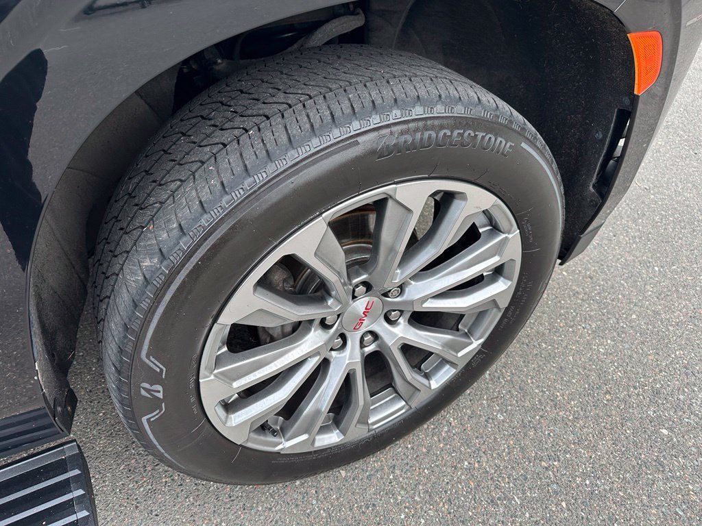 Used 2022 GMC Yukon XL Denali AWD/4WD image 21