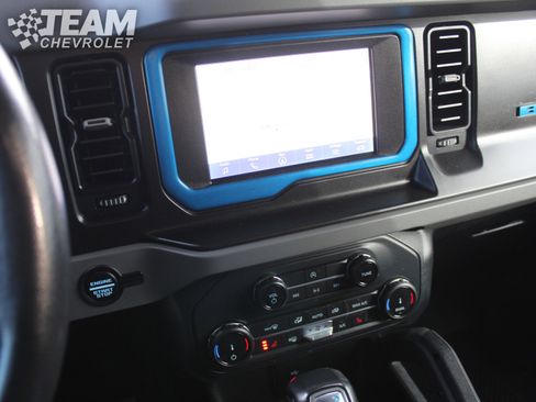 Used 2022 Ford Bronco Big Bend image 15