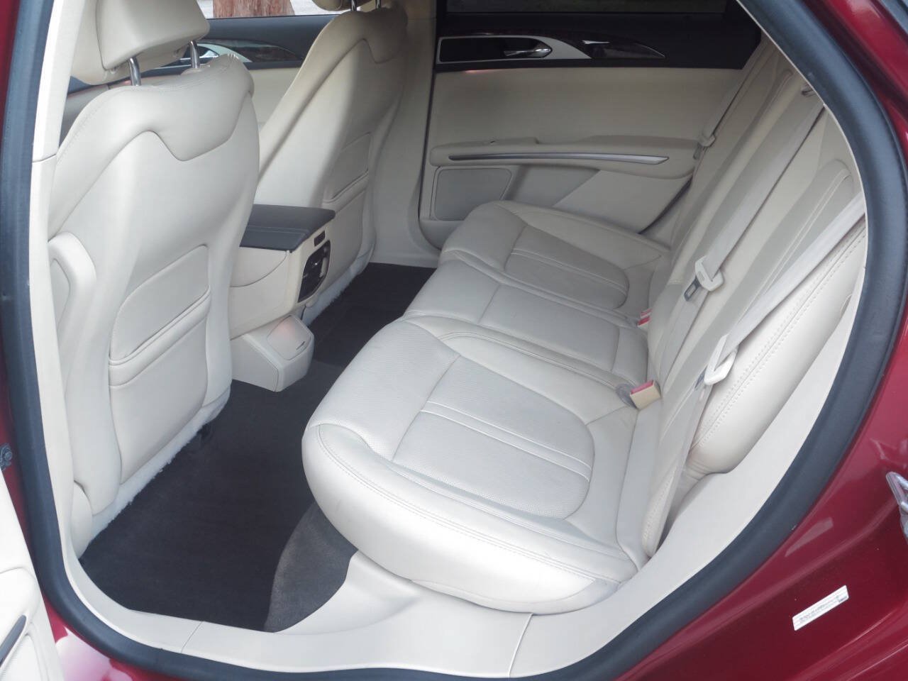 Used 2015 Lincoln MKZ Hybrid w/ Equipment Group 202A Reserve FWD image 14