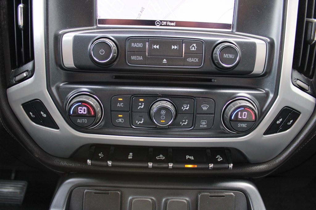 Used 2018 GMC Sierra 2500 SLT AWD/4WD image 17