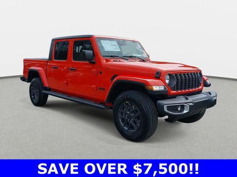 New 2025 Jeep Gladiator Sport AWD/4WD image 3