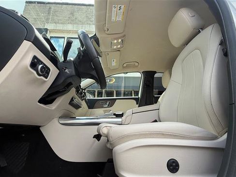 Used 2021 Mercedes-Benz GLA 250 4MATIC image 12