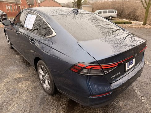 Used 2024 Honda Accord EX image 5