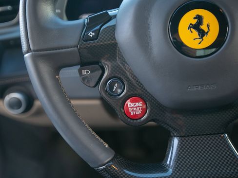 Used 2016 Ferrari 488 GTB image 38
