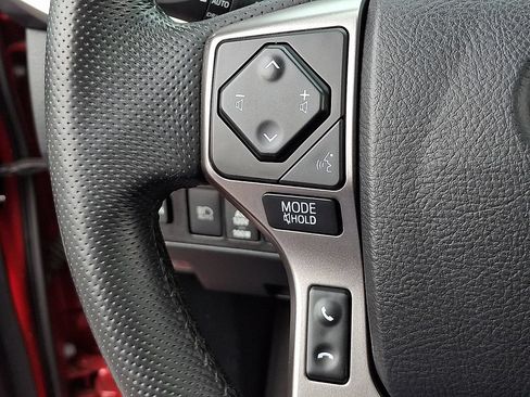 Used 2022 Toyota Tacoma Limited AWD/4WD image 22