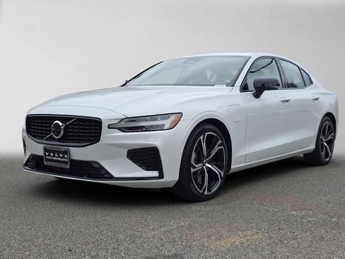 Certified 2023 Volvo S60 T8 Ultimate w/ Climate Package AWD/4WD image 8