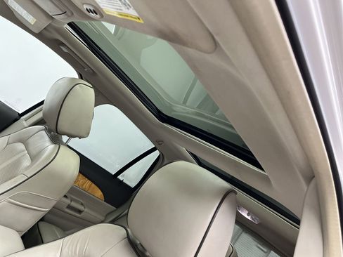 Used 2014 Lincoln MKX AWD 4dr w/ Equipment Group 102A image 6