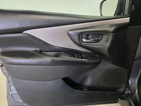 Used 2021 Nissan Murano SL image 17