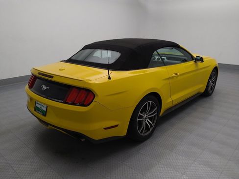 Used 2016 Ford Mustang Premium image 9