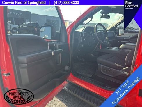 Used 2019 Ford F150 XLT w/ Equipment Group 302A Luxury AWD/4WD image 11