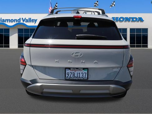 Used 2026 Hyundai Kona SEL Premium FWD image 5