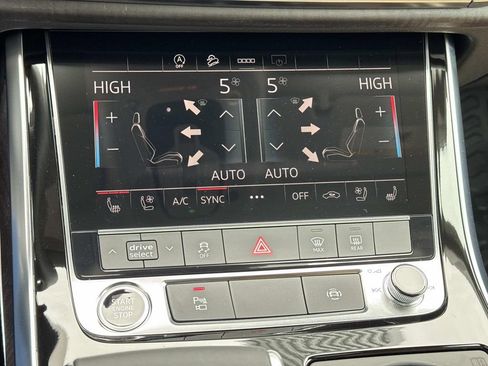 Used 2025 Audi Q8 Premium Plus image 24