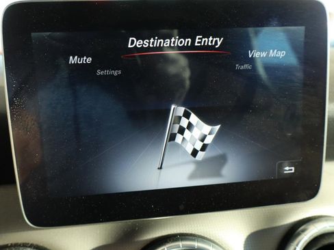 Used 2018 Mercedes-Benz CLA 250 image 24