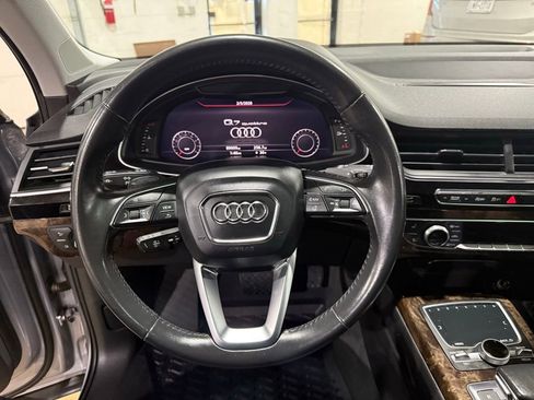 Used 2018 Audi Q7 3.0T Prestige w/ Prestige Package image 21