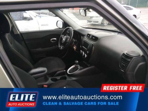 Used 2017 Kia Soul image 9