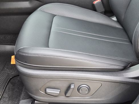 New 2026 Kia Sorento EX FWD image 19