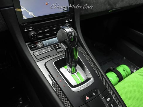Used 2019 Porsche 911 GT3 RS image 17