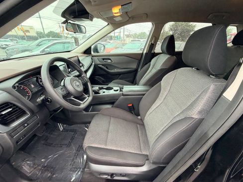 Used 2021 Nissan Rogue SV AWD/4WD image 13