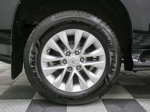 Used 2019 Lexus GX 460 Premium AWD/4WD image 15