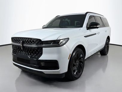 Used 2026 Lincoln Navigator Reserve w/ Jet Appearance Package